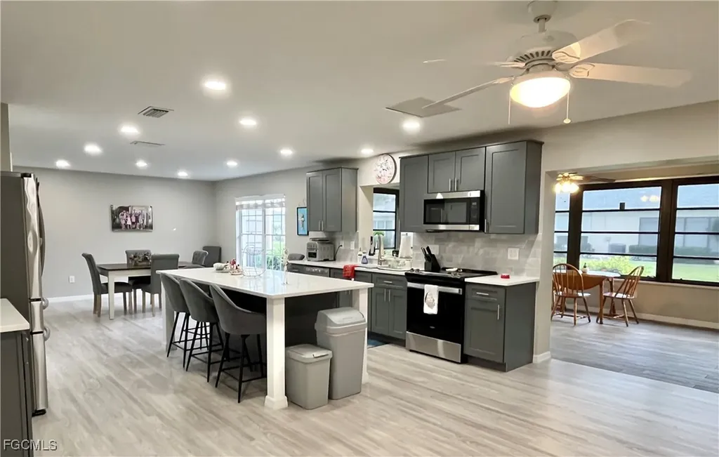1254 Hazeltine Drive Fort Myers FL 33919