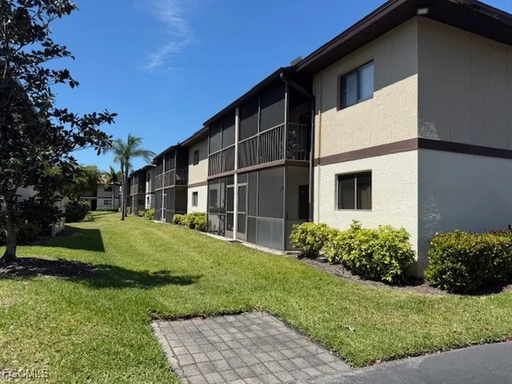 4790 S Cleveland Avenue Fort Myers FL 33907