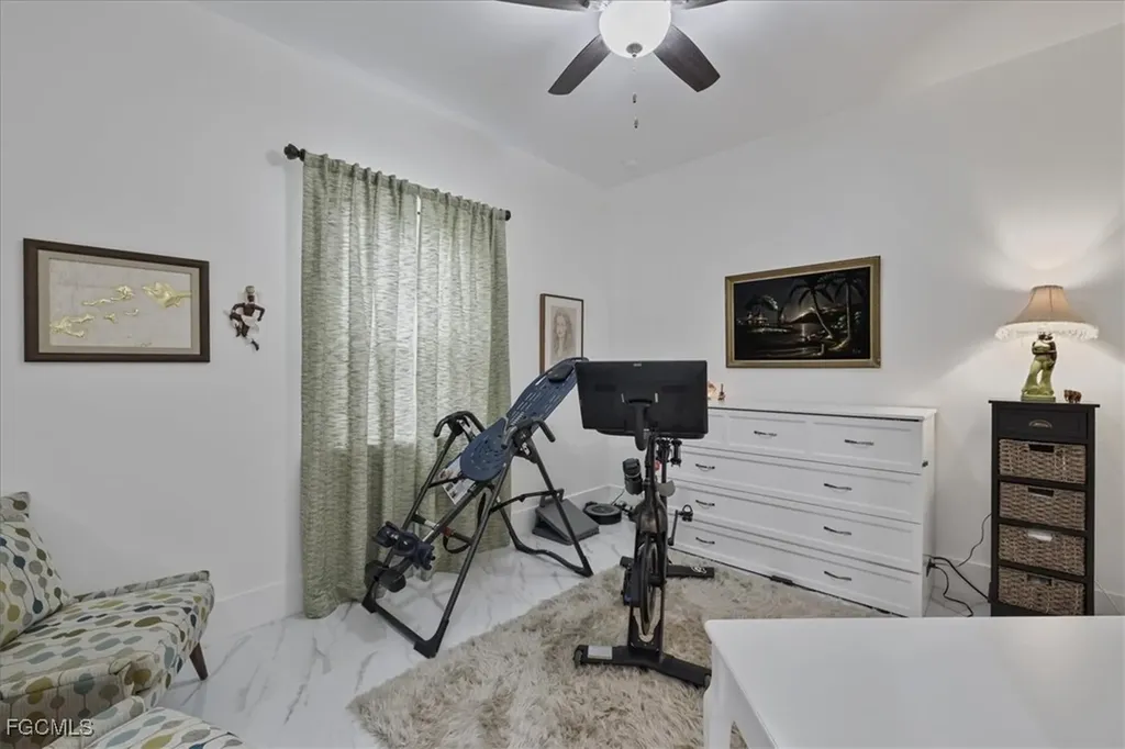 3310 SW 11th Place Cape Coral FL 33914