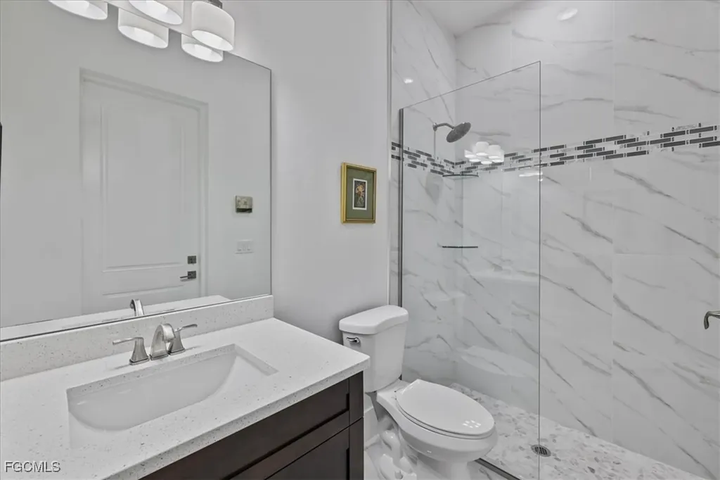 3310 SW 11th Place Cape Coral FL 33914