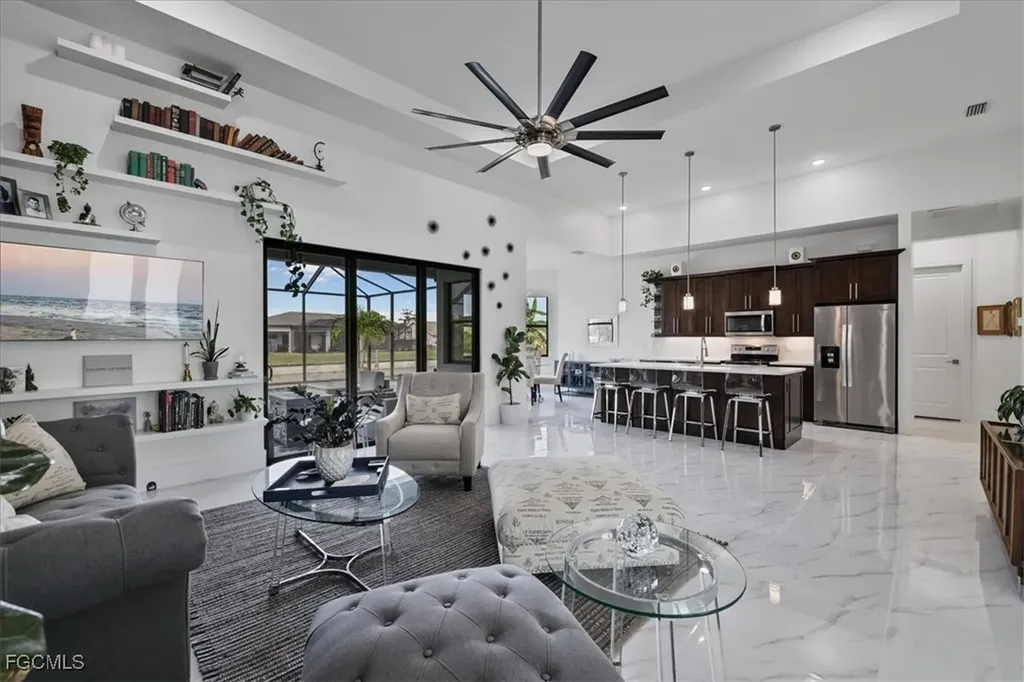 3310 SW 11th Place Cape Coral FL 33914