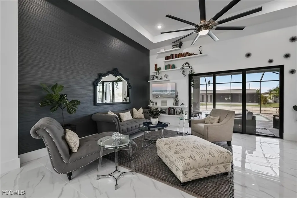 3310 SW 11th Place Cape Coral FL 33914