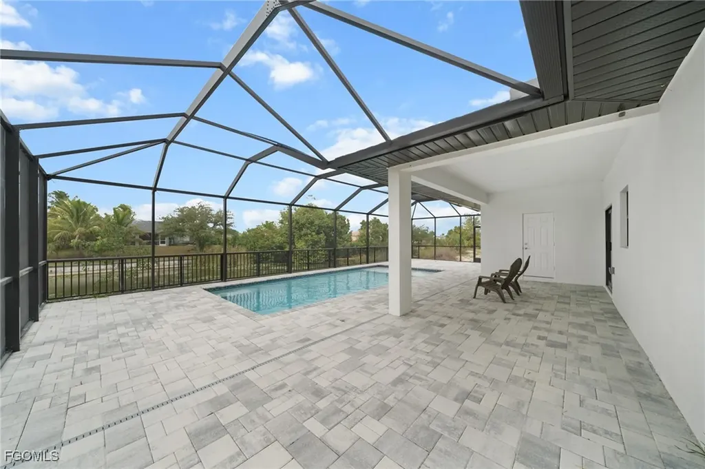 1826 NE 10th Place Cape Coral FL 33909