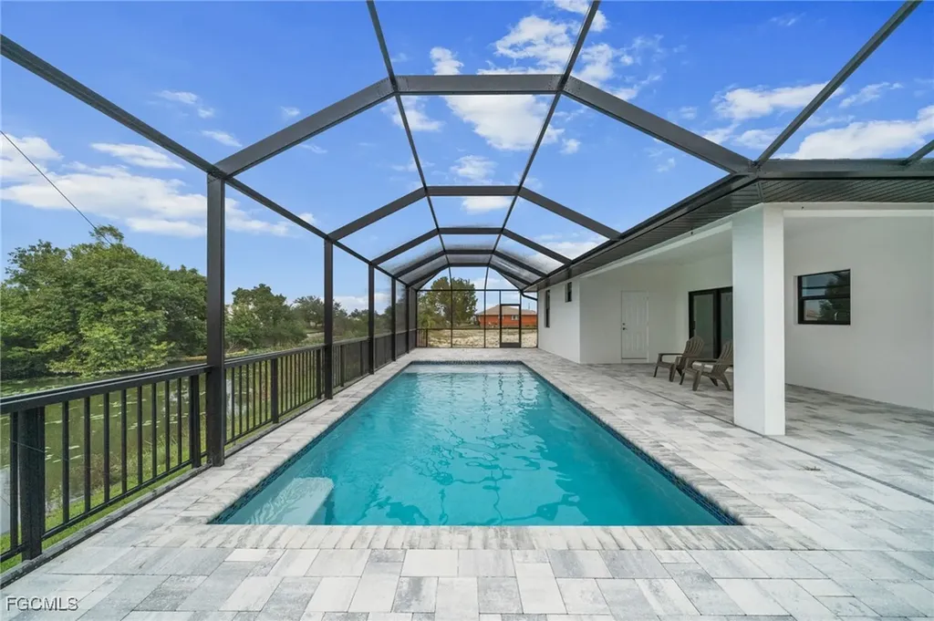 1826 NE 10th Place Cape Coral FL 33909