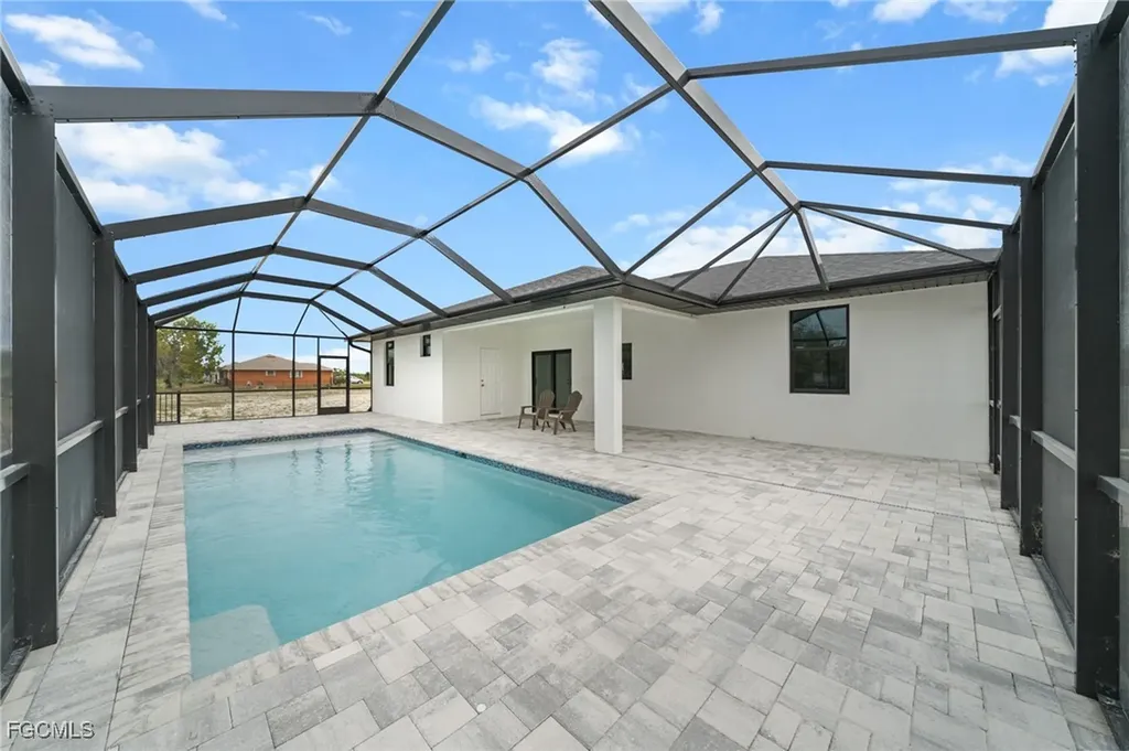 1826 NE 10th Place Cape Coral FL 33909