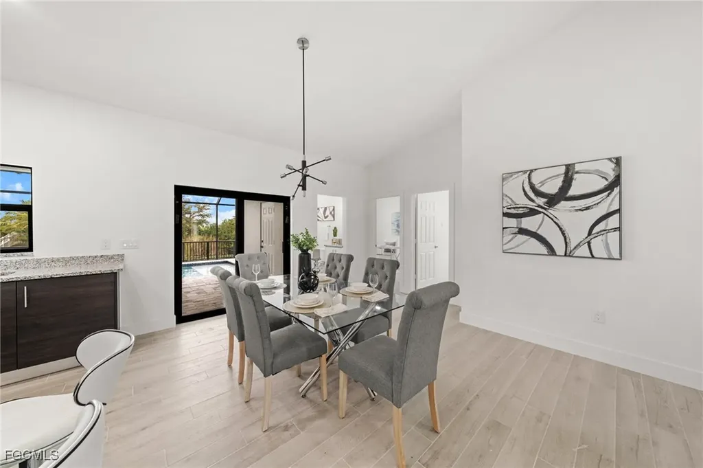 1826 NE 10th Place Cape Coral FL 33909