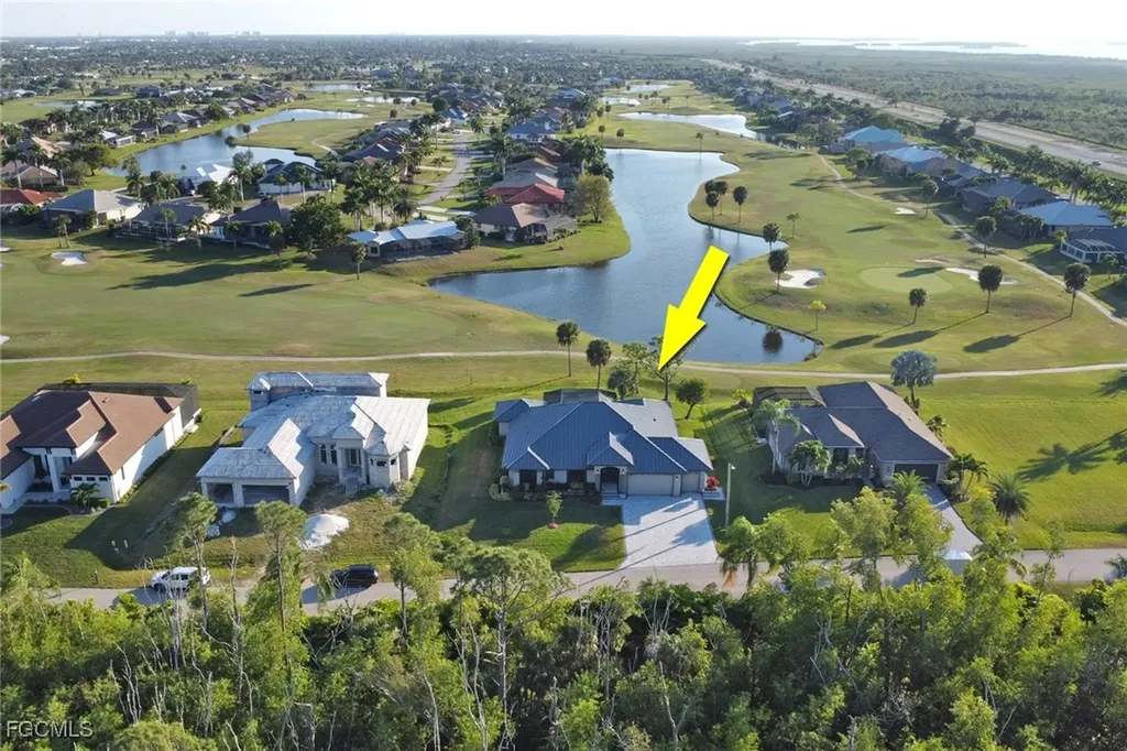 11982 Royal Tee Circle Cape Coral FL 33991