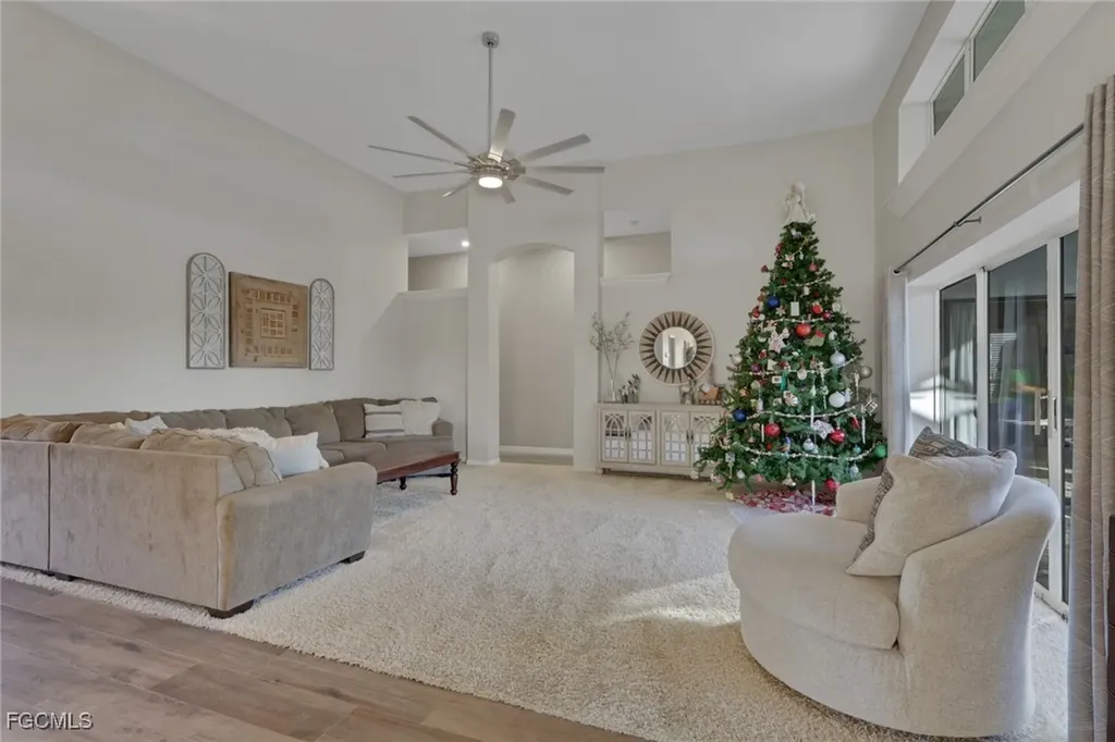 11982 Royal Tee Circle Cape Coral FL 33991