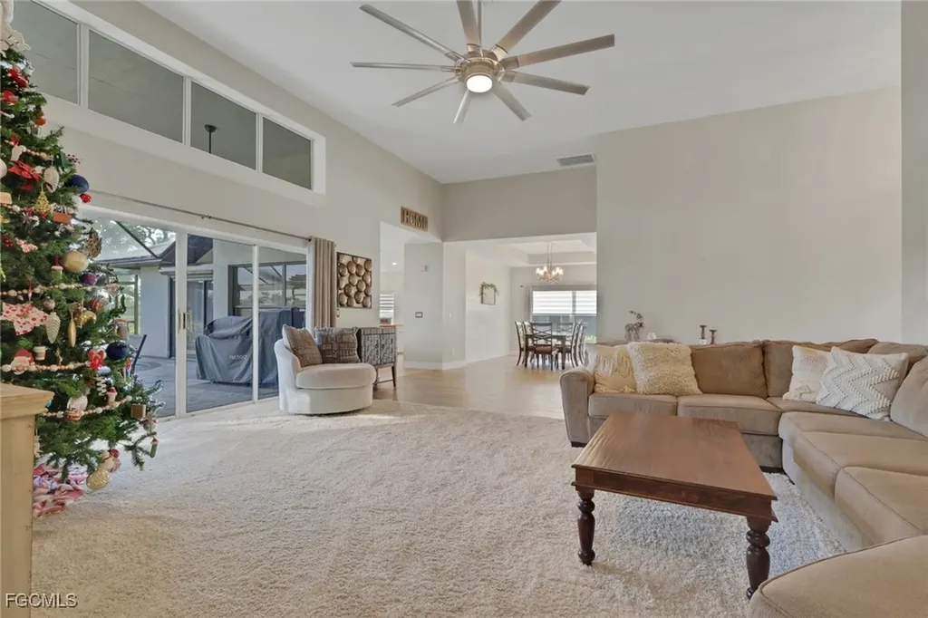 11982 Royal Tee Circle Cape Coral FL 33991