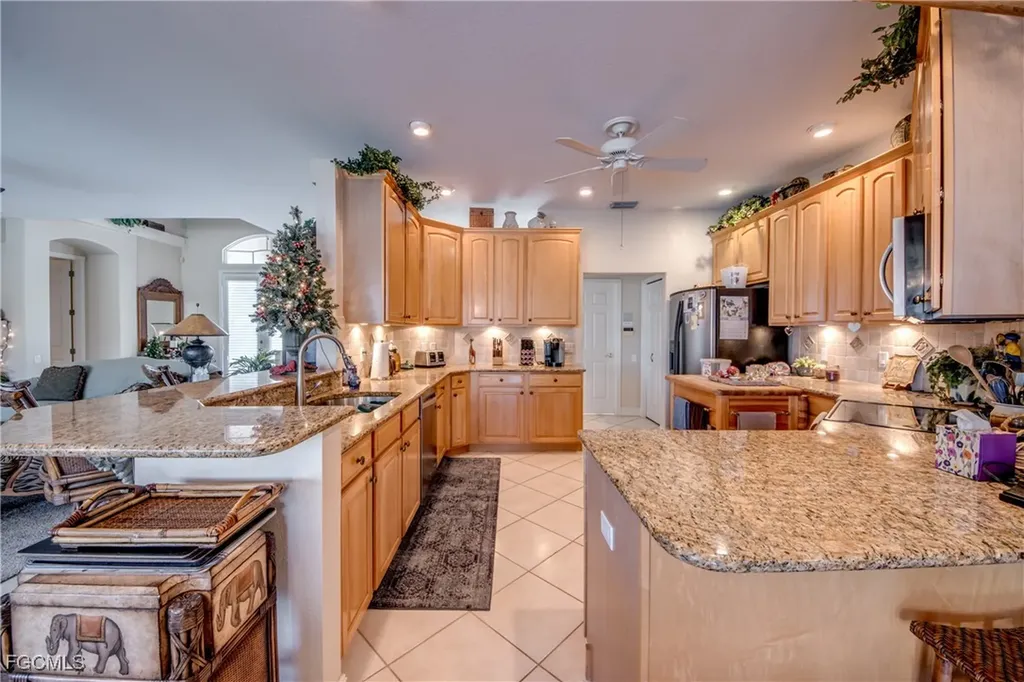 5605 Merlyn Lane Cape Coral FL 33914
