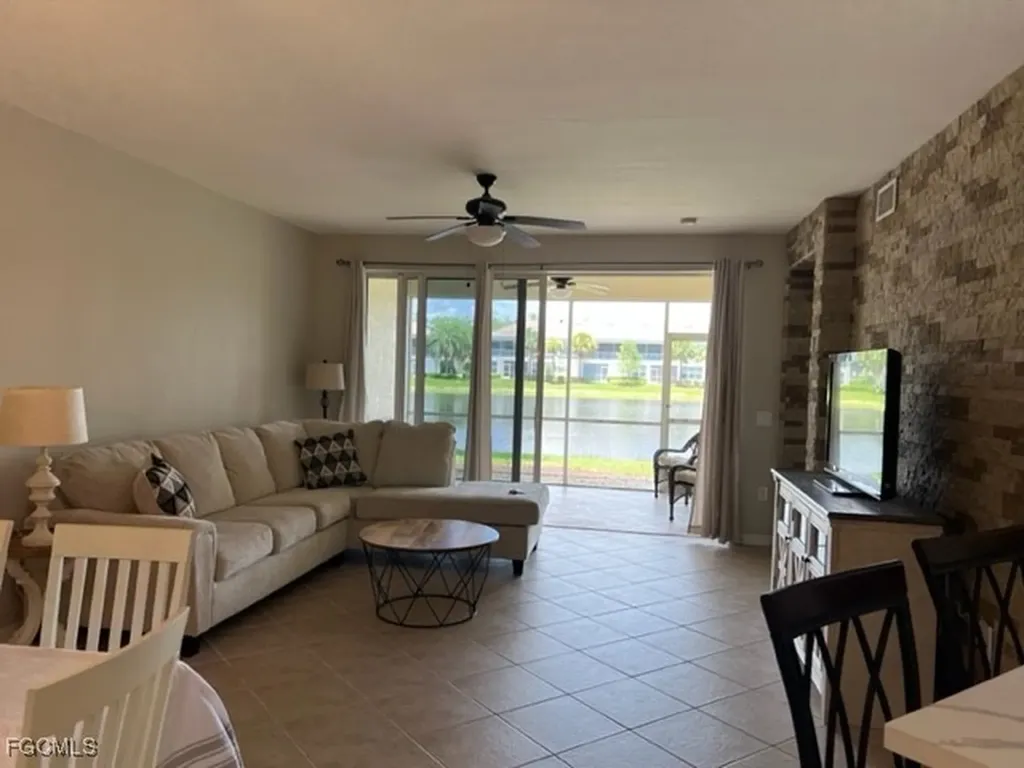 10130 Colonial Country Club Boulevard Fort Myers FL 33913