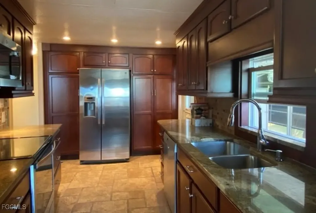 14518 Battery Bend North Fort Myers FL 33917