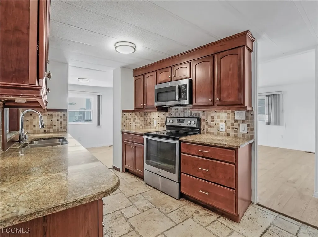 14518 Battery Bend North Fort Myers FL 33917