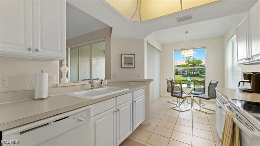 9582 Hemingway Lane Fort Myers FL 33913