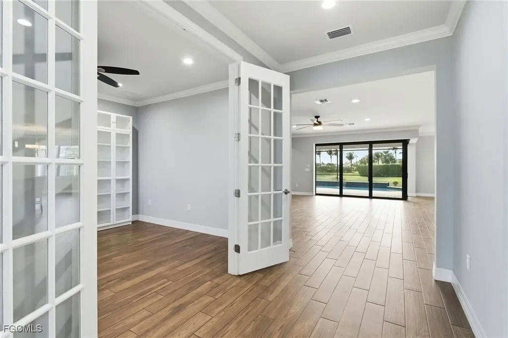 11701 Bowes Circle Fort Myers FL 33913