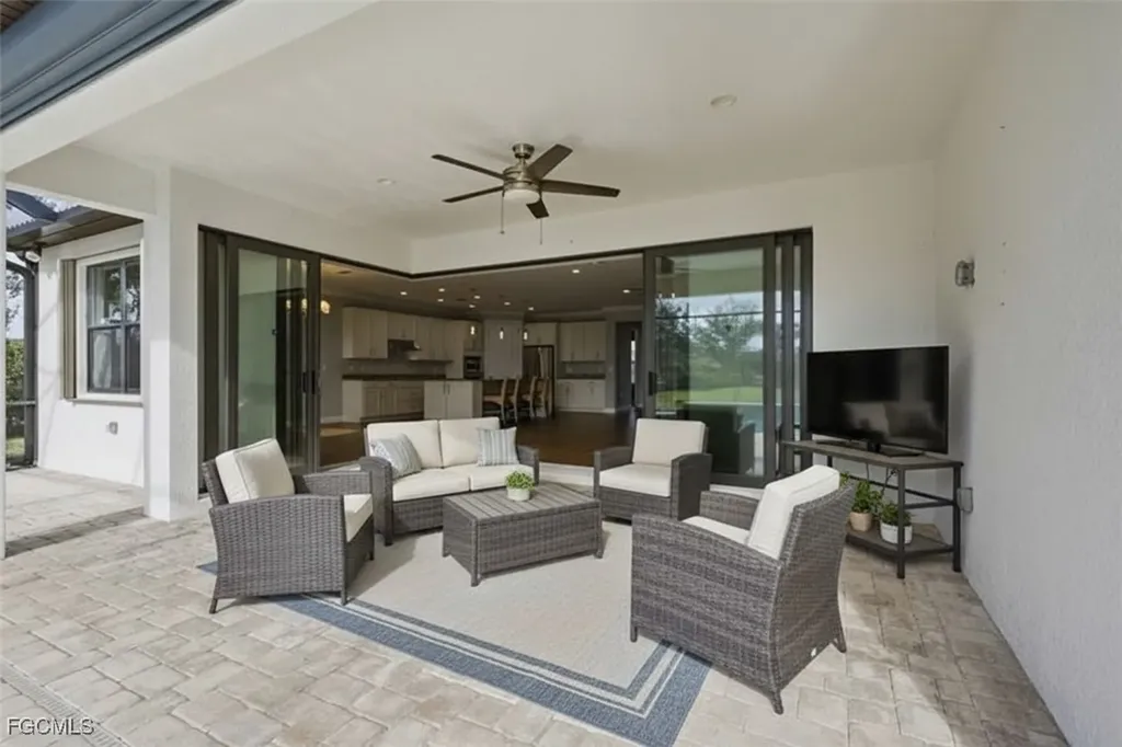 11701 Bowes Circle Fort Myers FL 33913