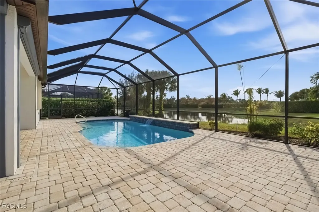 11701 Bowes Circle Fort Myers FL 33913