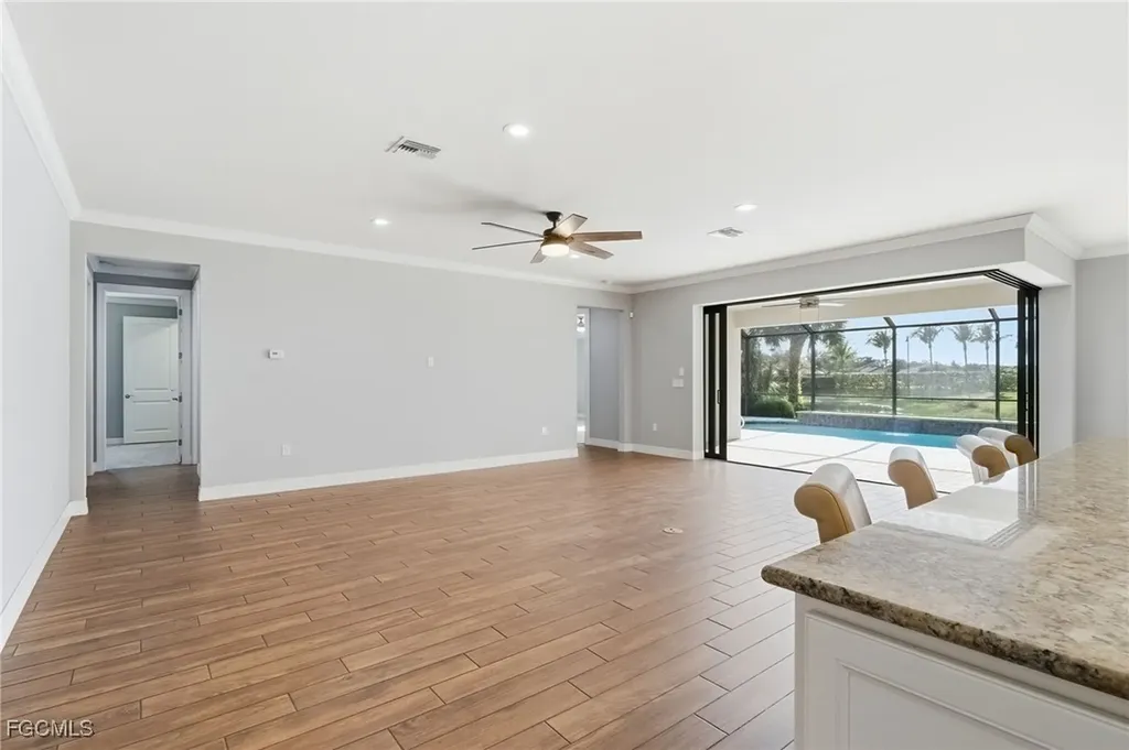 11701 Bowes Circle Fort Myers FL 33913