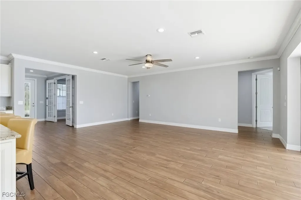 11701 Bowes Circle Fort Myers FL 33913