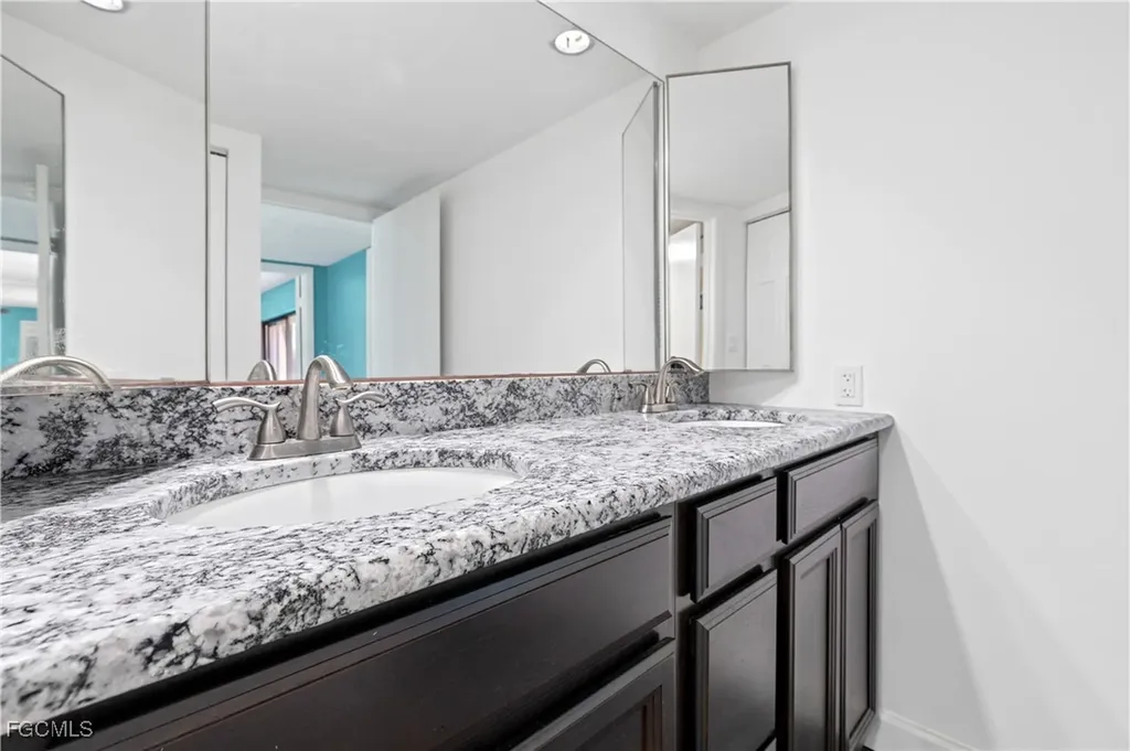 1724 Park Meadows Drive Fort Myers FL 33907