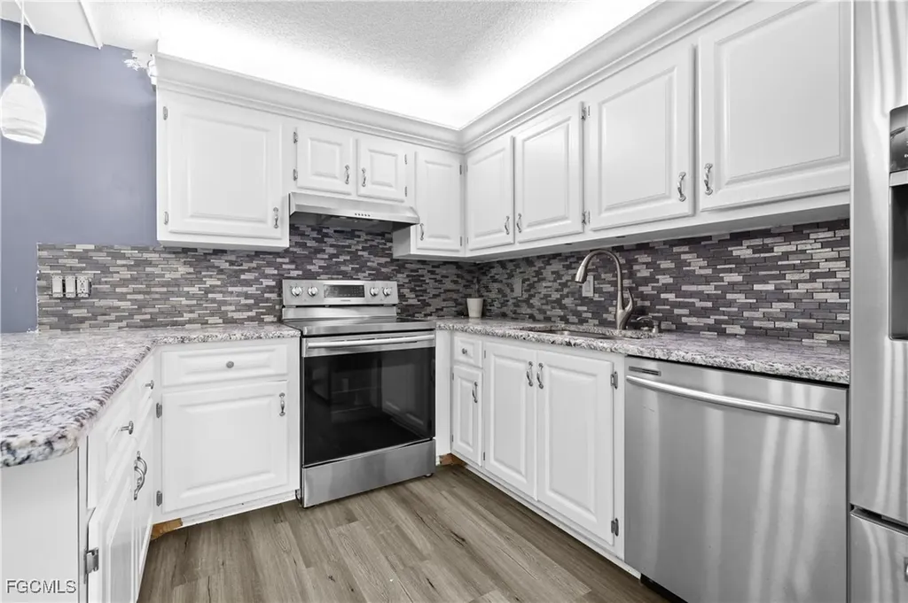 1724 Park Meadows Drive Fort Myers FL 33907