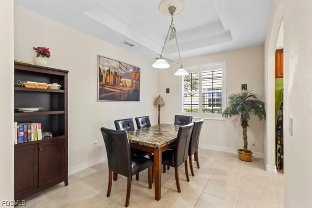 6021 Jonathans Bay Circle Fort Myers FL 33908
