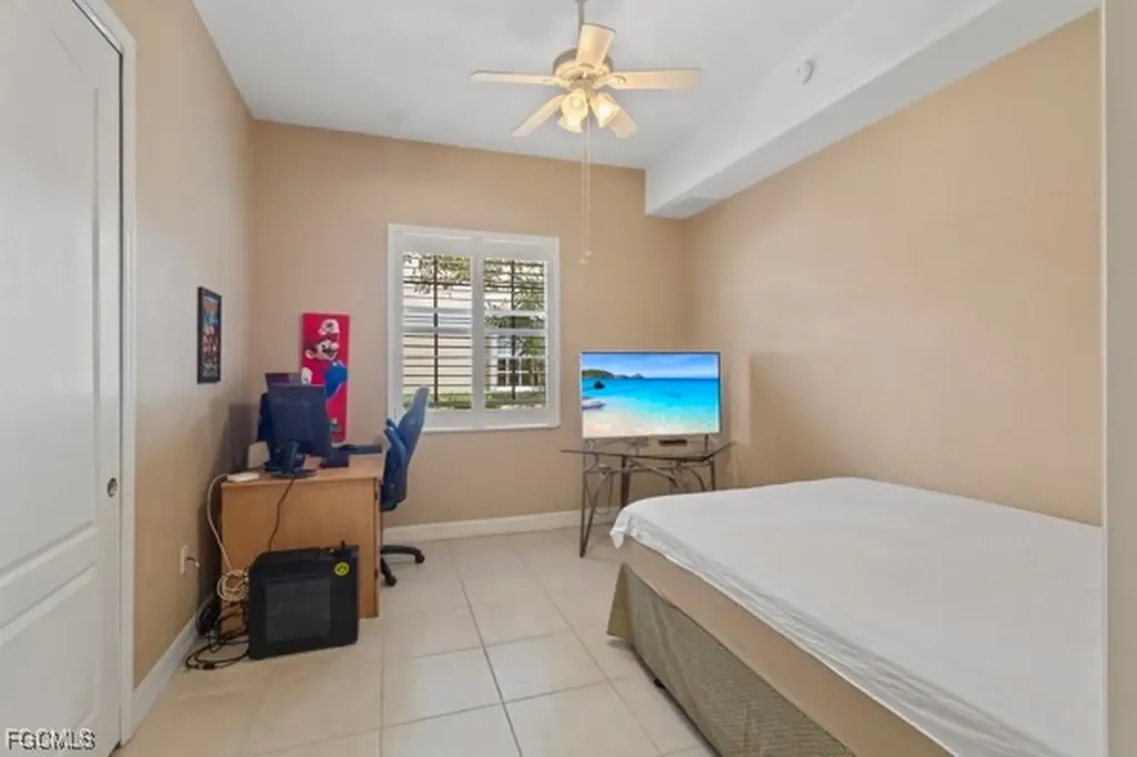 6021 Jonathans Bay Circle Fort Myers FL 33908