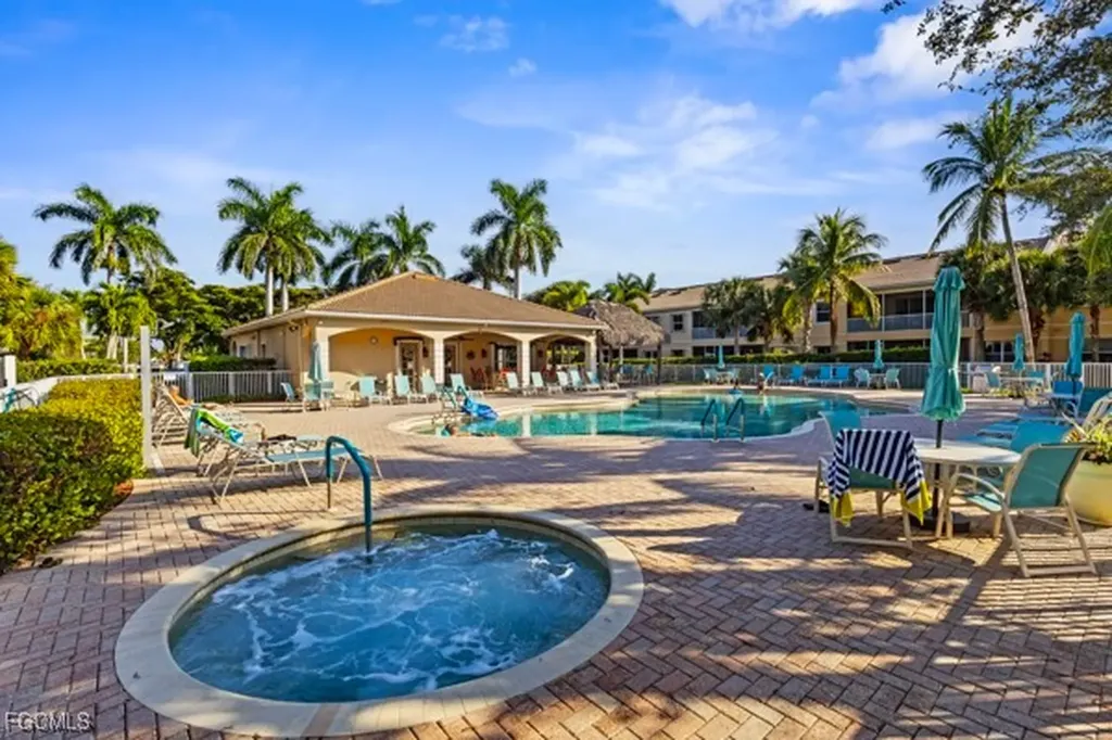 6021 Jonathans Bay Circle Fort Myers FL 33908