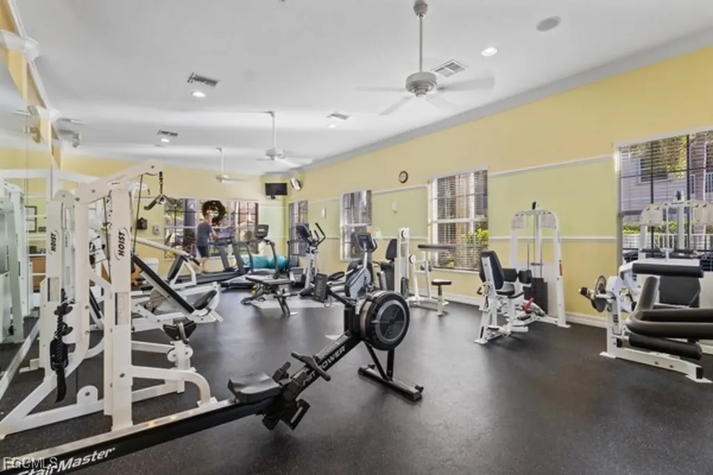6021 Jonathans Bay Circle Fort Myers FL 33908
