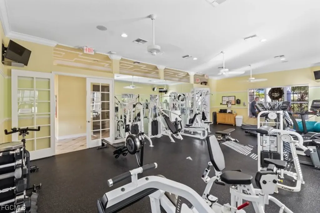 6021 Jonathans Bay Circle Fort Myers FL 33908