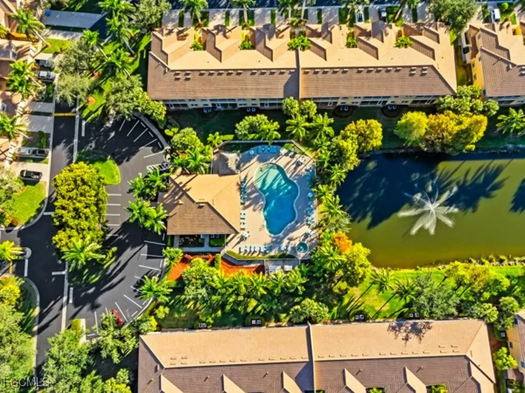 6021 Jonathans Bay Circle Fort Myers FL 33908