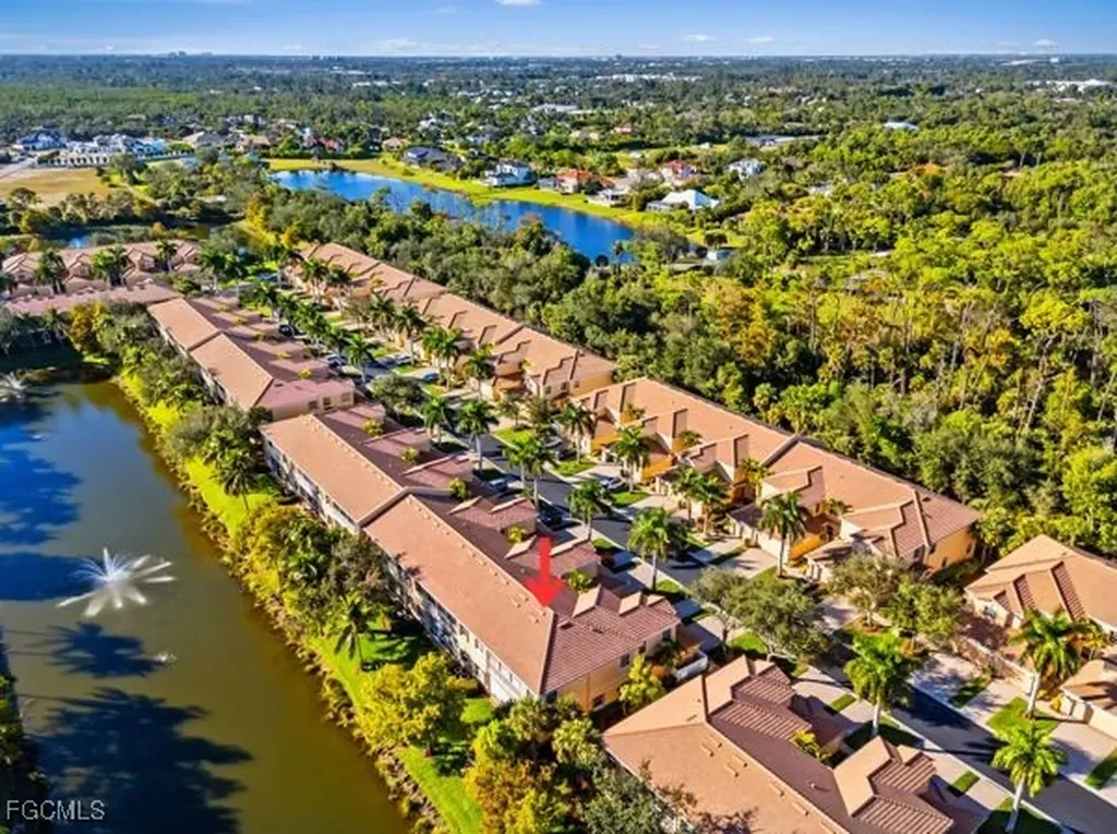 6021 Jonathans Bay Circle Fort Myers FL 33908