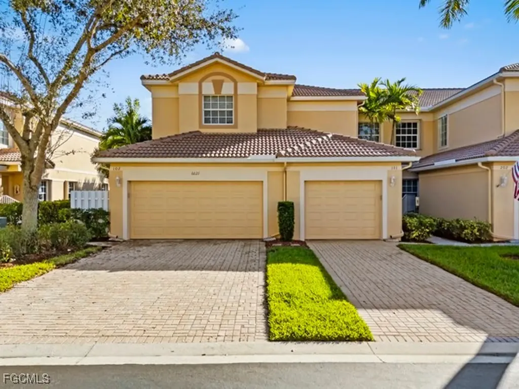6021 Jonathans Bay Circle Fort Myers FL 33908