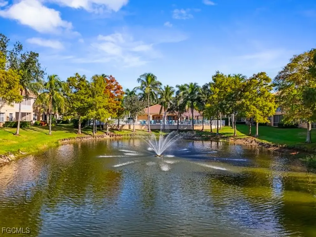 6021 Jonathans Bay Circle Fort Myers FL 33908