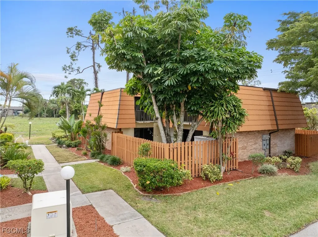 1702 Park Meadows Drive Fort Myers FL 33907
