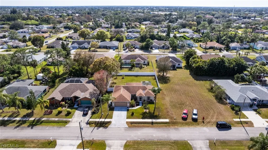 2607 8th Street W Lehigh Acres FL 33971