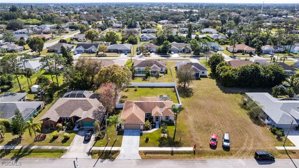 2607 8th Street W Lehigh Acres FL 33971