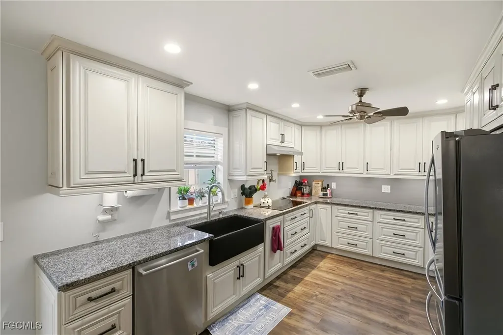 19550 Nalle Road North Fort Myers FL 33917