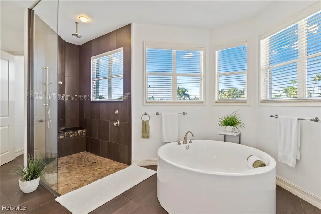 5366 Cortez Court Cape Coral FL 33904