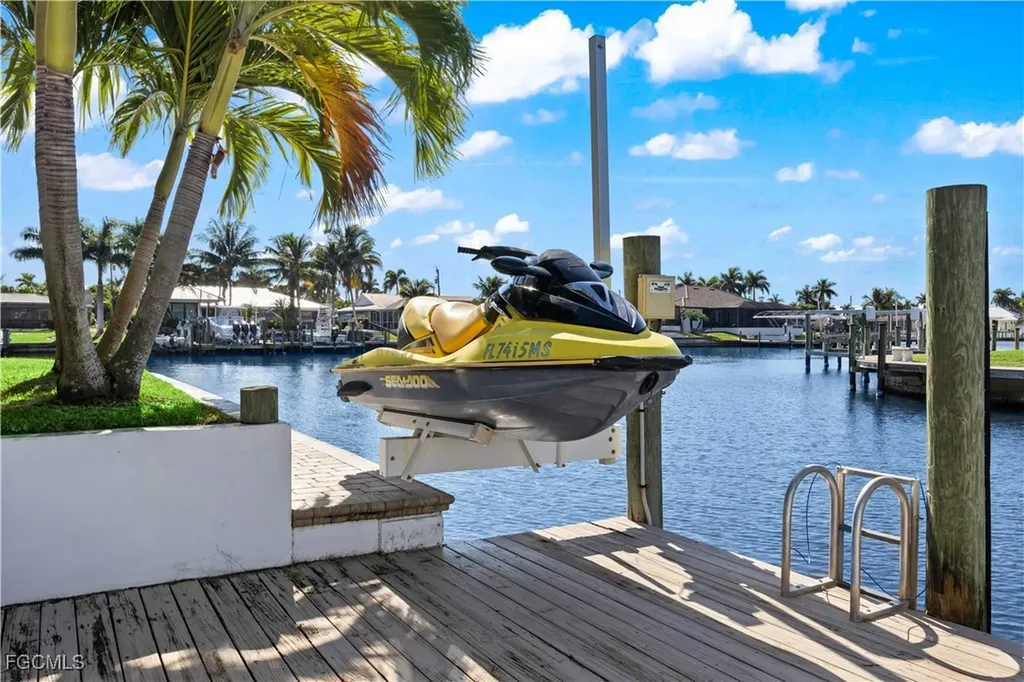 5366 Cortez Court Cape Coral FL 33904