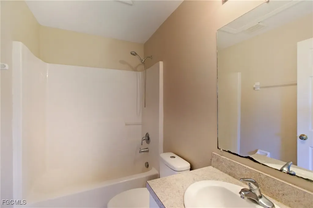 967 Eisenhower Boulevard Lehigh Acres FL 33974