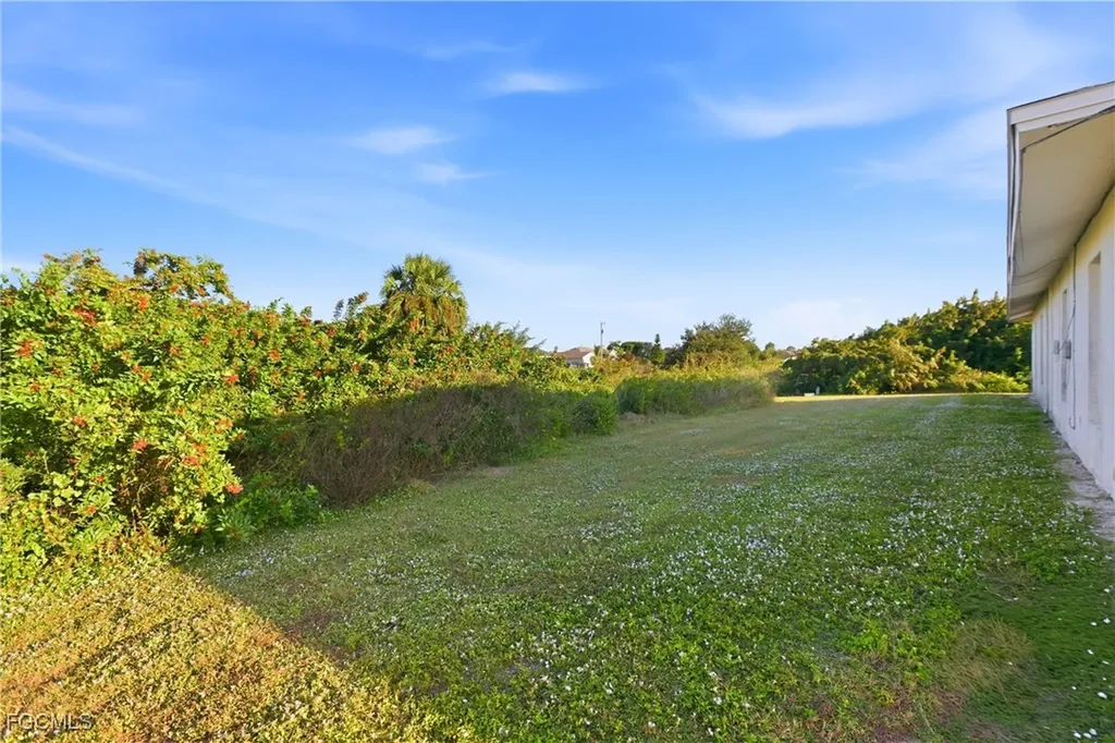 967 Eisenhower Boulevard Lehigh Acres FL 33974
