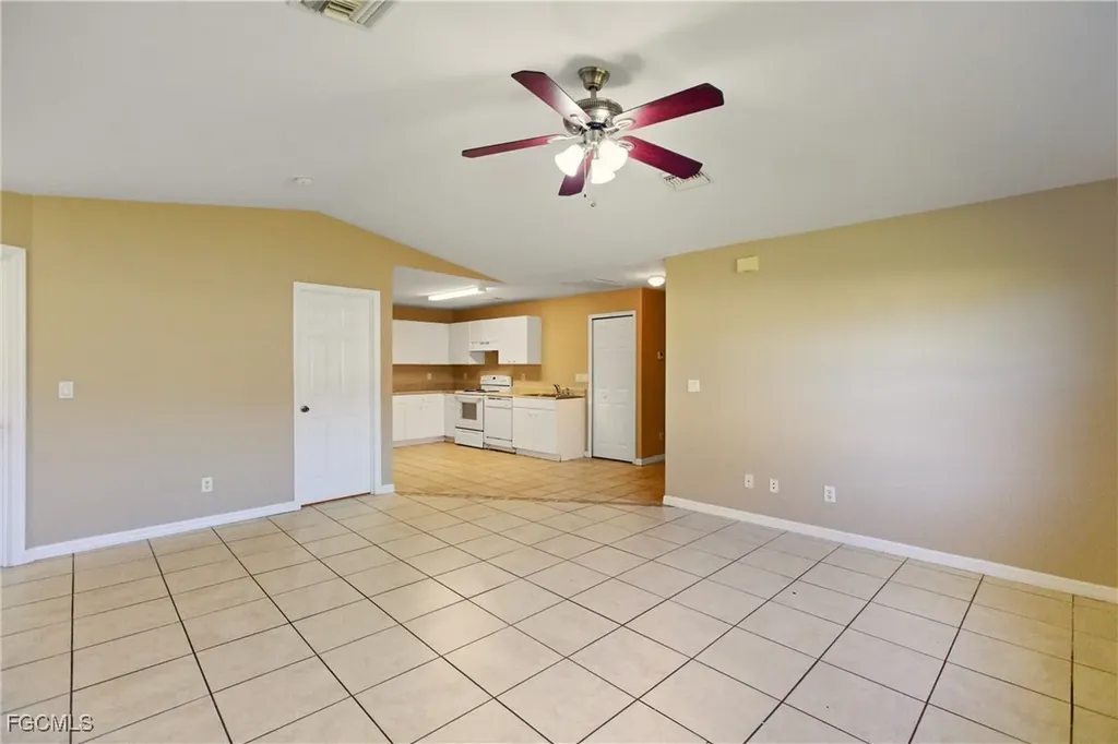 967 Eisenhower Boulevard Lehigh Acres FL 33974