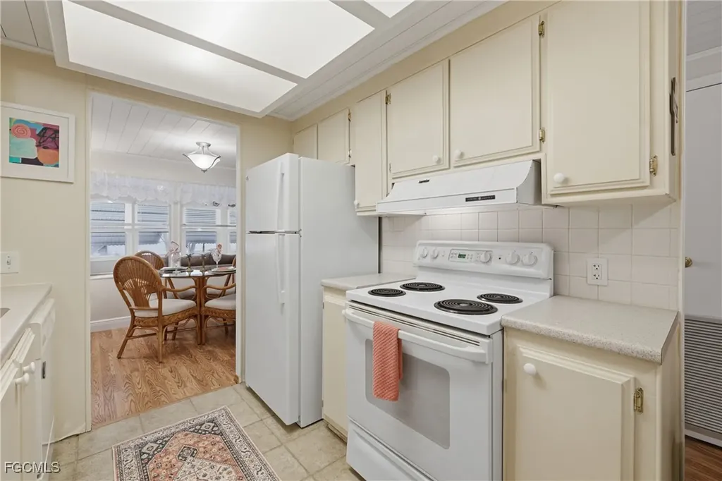 613 Pine Grove Court North Fort Myers FL 33917