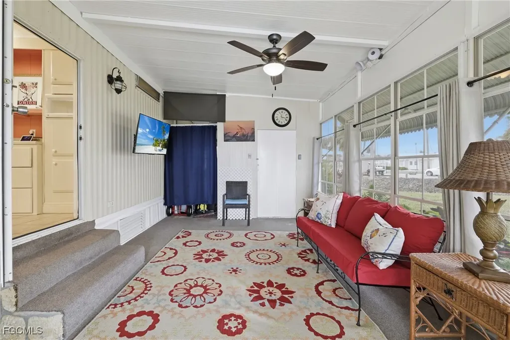 613 Pine Grove Court North Fort Myers FL 33917