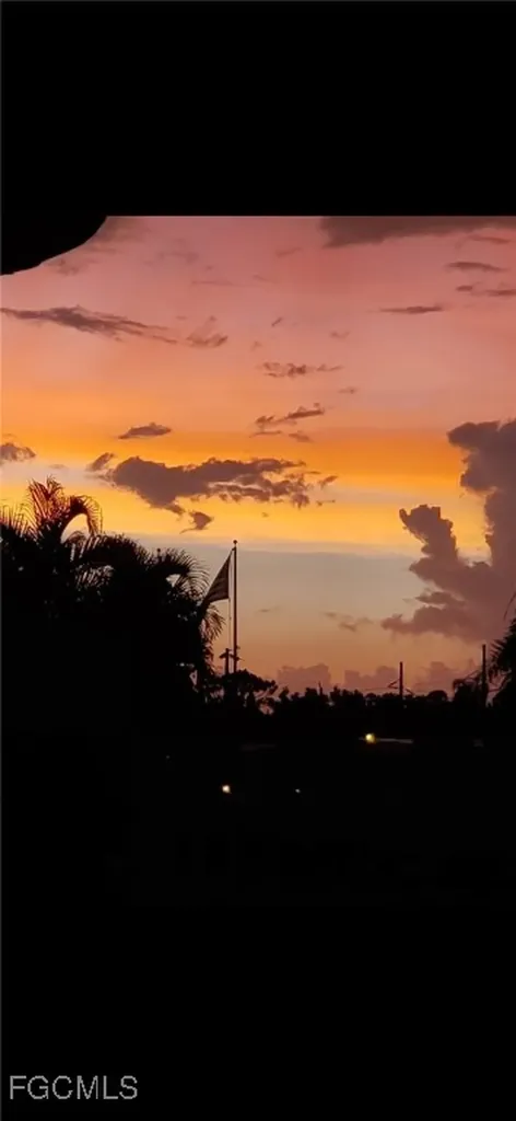 613 Pine Grove Court North Fort Myers FL 33917