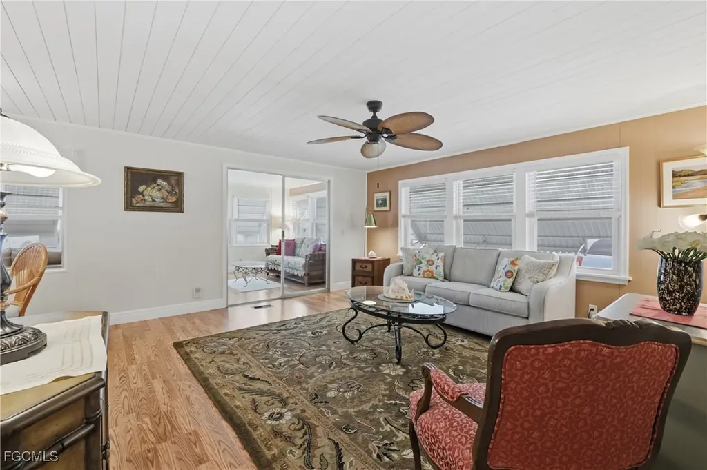 613 Pine Grove Court North Fort Myers FL 33917