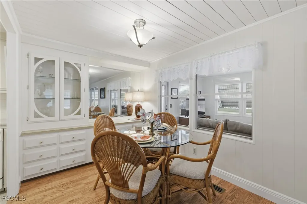 613 Pine Grove Court North Fort Myers FL 33917