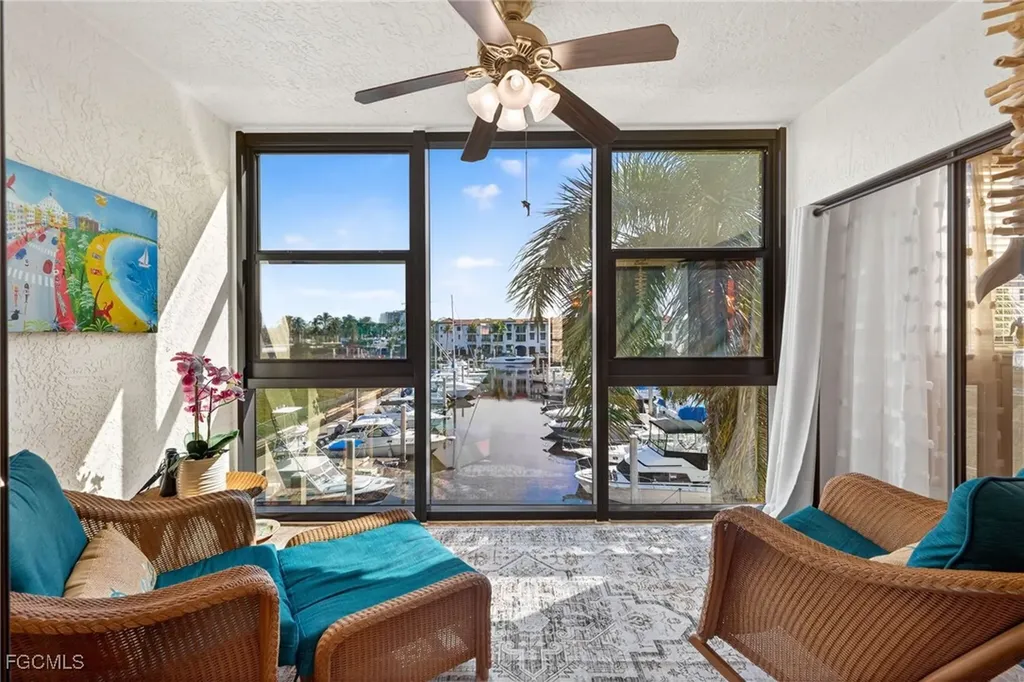 801 River Point Drive Naples FL 34102