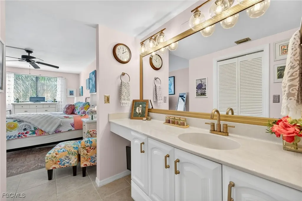 801 River Point Drive Naples FL 34102